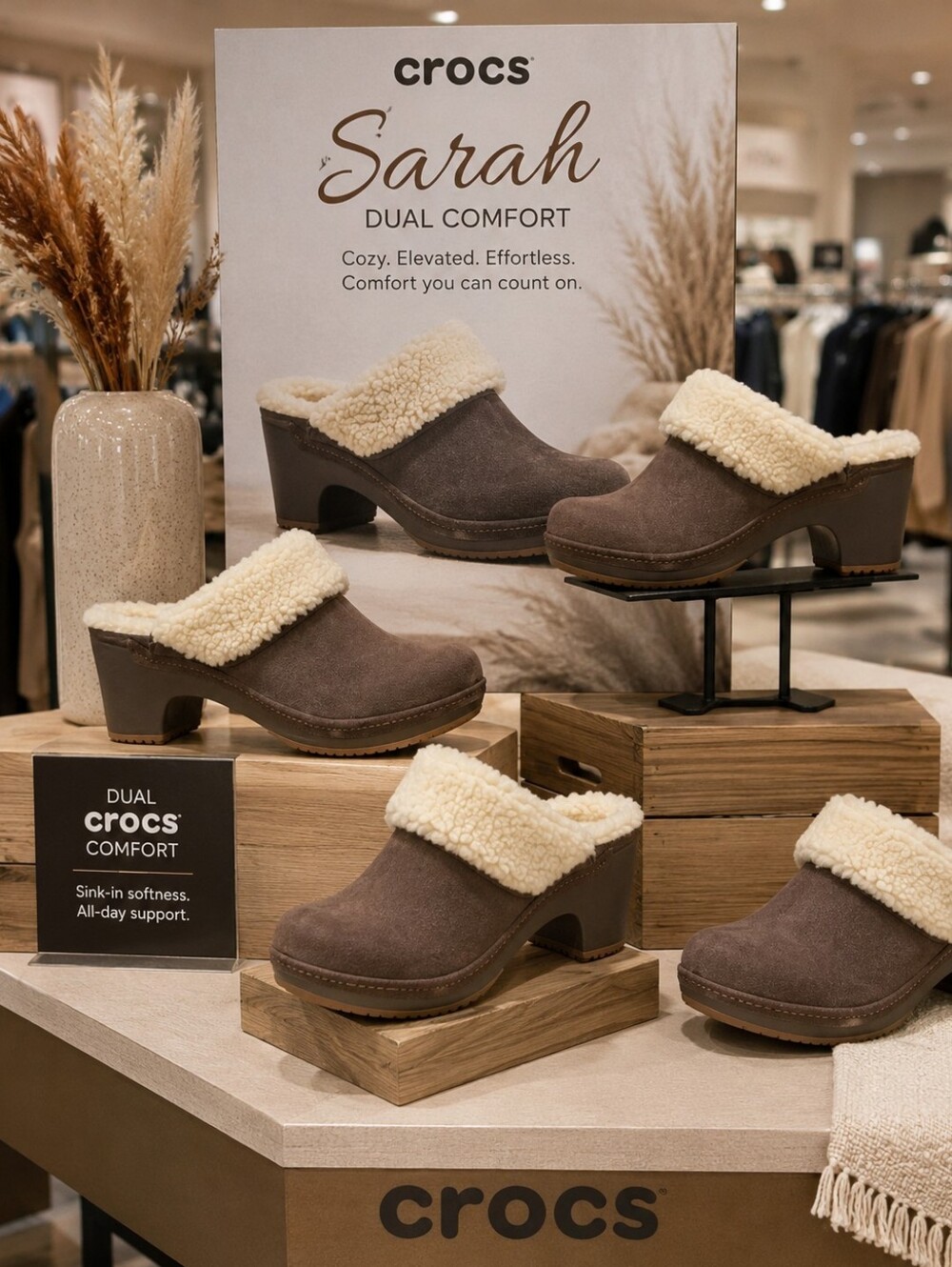Crocs NWOB Sarah Dual Comfort Brown Suede Faux Fur Lined Heeled Clogs Women’s 9 - Picture 3 of 8